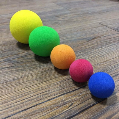 Fabrik Schwamm-Schaumball des kundenspezifischen EVA-Schaumballs weicher